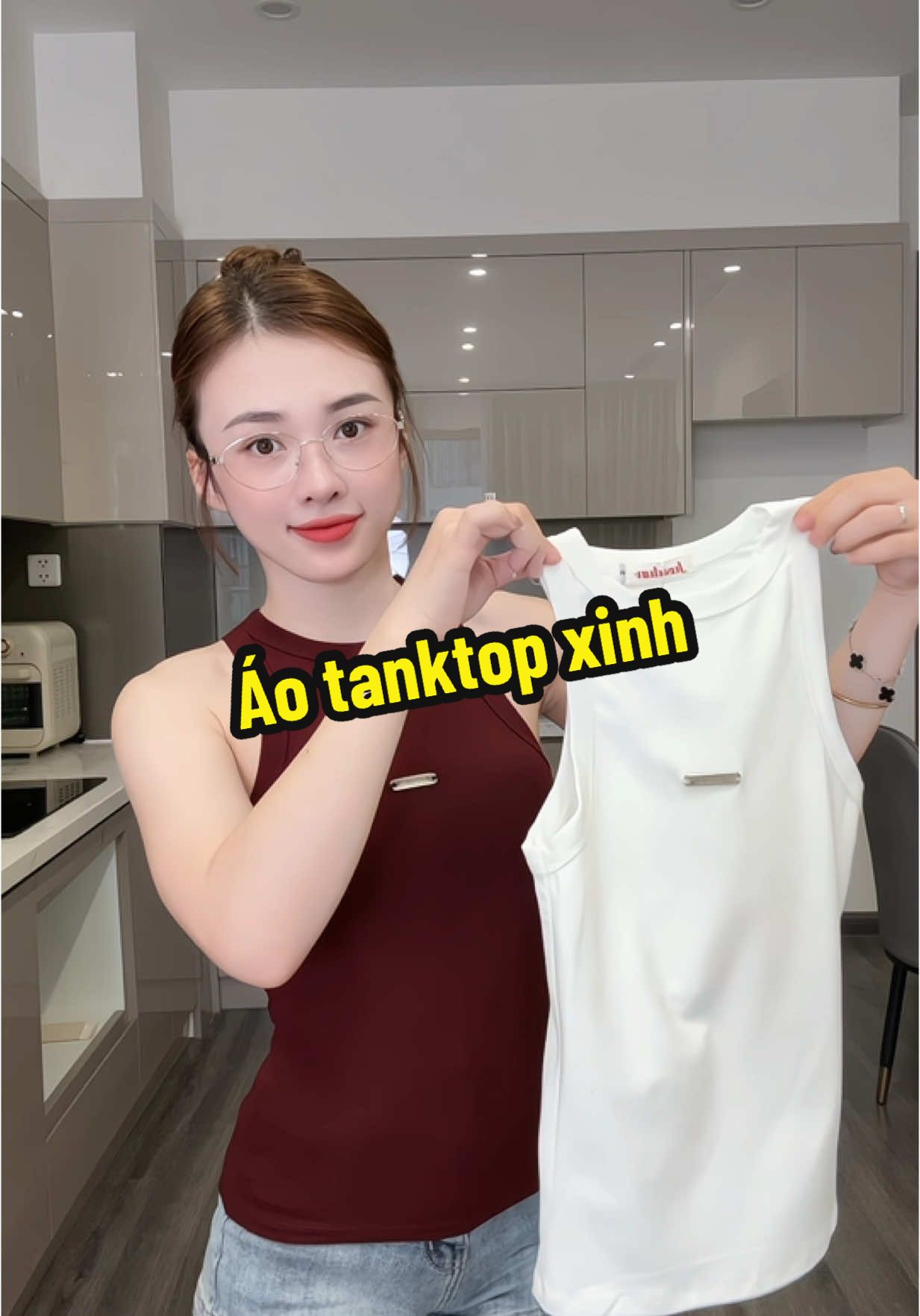 Mặc lên không khác gì hàng 200k luôn 😂 #landaulamvo #mebim 