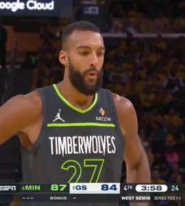 KUMINGA MAKING THE DANCE IS CRAZY!!#WARRIORVSTIMBERWOLVESGAME3 #timberwolvesvsmavericks #warriorsbasketball