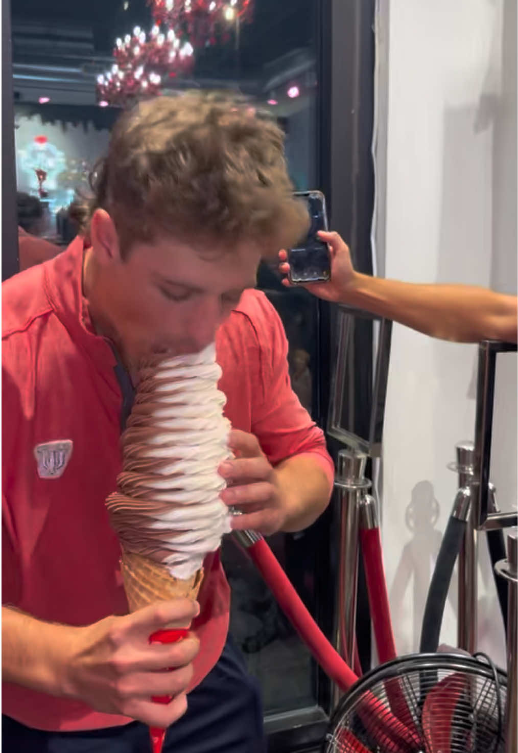 Our 5lb Giant Cone *might* have you second guessing yourself, but he's crushin' it! Who thinks they can do it better! 👀 #giantfood #giantcone #giantconechallenge #foodchallenge #tampadesserts #dessertlover #tampafoodie 