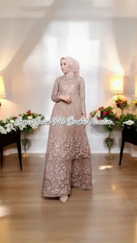 Vannamille Id Davira Gamis Susun Full Brukat Busui Friendly Outfit Lebaran Pesta Kondangan Fashion Muslim Dress Wanita Panjang Tille Mutiara Free Masker Gaun Mewah Elegan#gamissusunbrukat #gamismuslim  #gamis #dresswanitapanjang  #gamisgaunmewah  #gamismewahelegan 