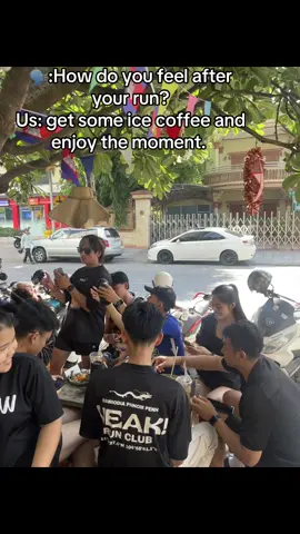 This community 🔥#neakrunclub #nightrunner #wynnierunningteam #foryou 