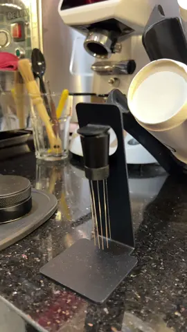 Dụng cụ đánh tơi bột cafe rất được ưa chuộng.#viral #cafe #dungcuphache 