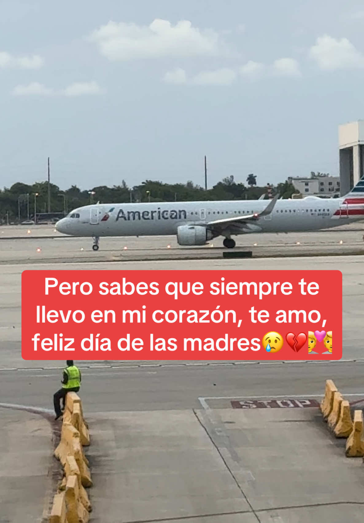 Solo te pido perdón Mamá por no estar en tu día #diadelasmadres #mama #felizdia #felizdiadelasmadres #miamiactualidad 