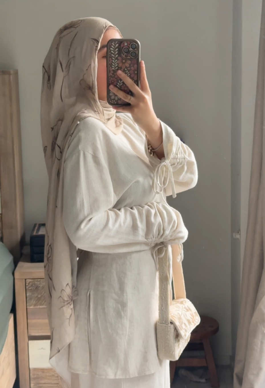 Fit is fittingggg😮‍💨😮‍💨 . . . . . . . #hijabi #hijaboutfits #hijabstyle #hijabitiktok #HijabFashion #modest #modestfashion #modestoutfits #muslim #fyp #fypシ #fypage #fyppppppppppppppppppppppp #blowup 