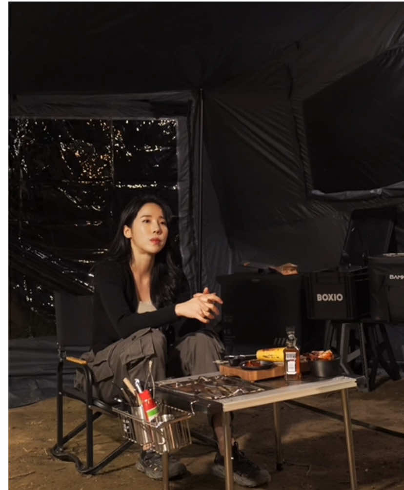 Pretty girl Large camping on the romantic lake shore. Outdoor cinema relaxing with peaceful nature #girlcamping #camp #camping #Outdoors #asmr #relax #Vlog 