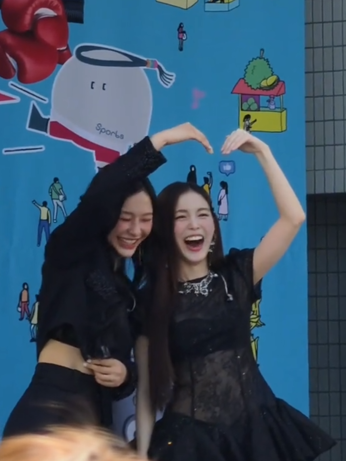 ช็อตฟีล (Shot-Feel) - MilkLove @panly.v @luvrrukk  MILKLOVE FM IN TOKYO  #MilkLove  #ThaiFestivalSpecialFM2025xML  #ThaiFestivalTokyo2025xML #fyp #thaiGL #GL #milkpansa #lovepattranite #มิ้ลค์เลิฟ #muvmuv