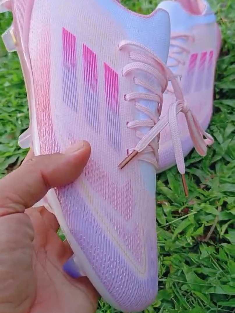 เข้าใหม่ #ฟุตบอล #รองเท้า #เทรนด์วันนี้ #เทรนด์วันนี้ #มาแรงในtiktok #ฟุตซอล 