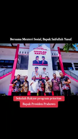 Makassar - Bersama Menteri Sosial, Bapak Saifullah Yusuf. Pemerintah Provinsi Sulsel telah menyiapkan lokasi perdana Sekolah Rakyat program prioritas Bapak Presiden Prabowo untuk rakyat tidak mampu melalui kerjasama Kemensos. #kemensos #presiden #prabowo #pemprov #sulsel #gubernur #andisudirmansulaiman 