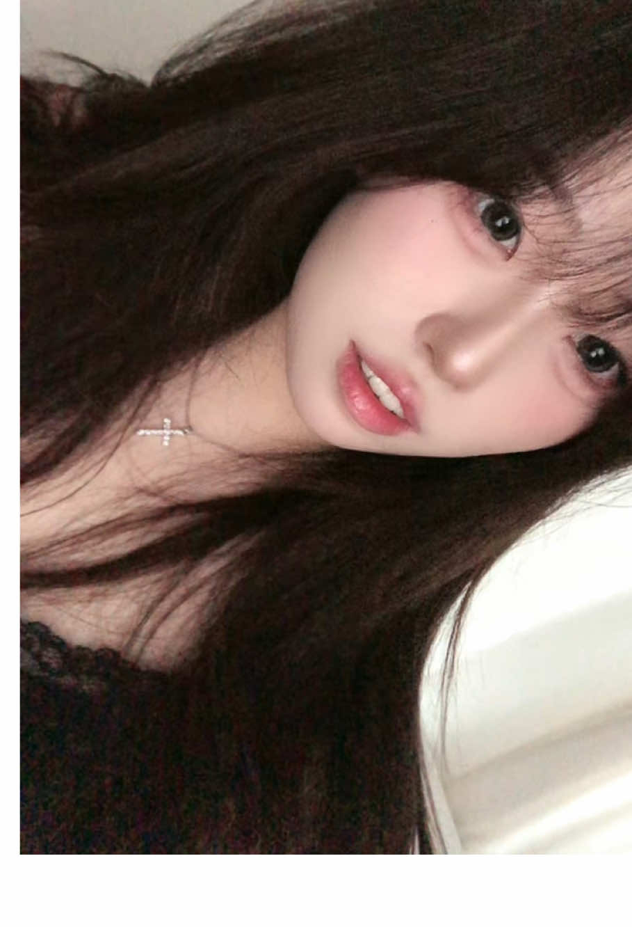 입술색 이뽀져?