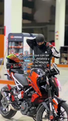 Chale : ( #paratí #biker #jozz #ktm #fiel #cariñoso #detallista #LIVEIncentiveProgram #LIVEDebut #PaidPartnership 