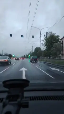 Как уже все надоело, хочется  удалиться со всех соц сетей, поменять номер, уехать куда подальше от всех и начать жизнь с чистого листа🌿 Но есть Момент важный:ты берёшь себя с собой🙄 Соответственно и утащишь за собой и все проблемы и моменты💫