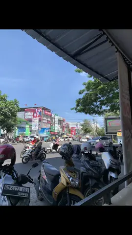 #fypage #makassar #fotolive #circlek #tiktoker #trend #fy #musik #4u #xyzbca 