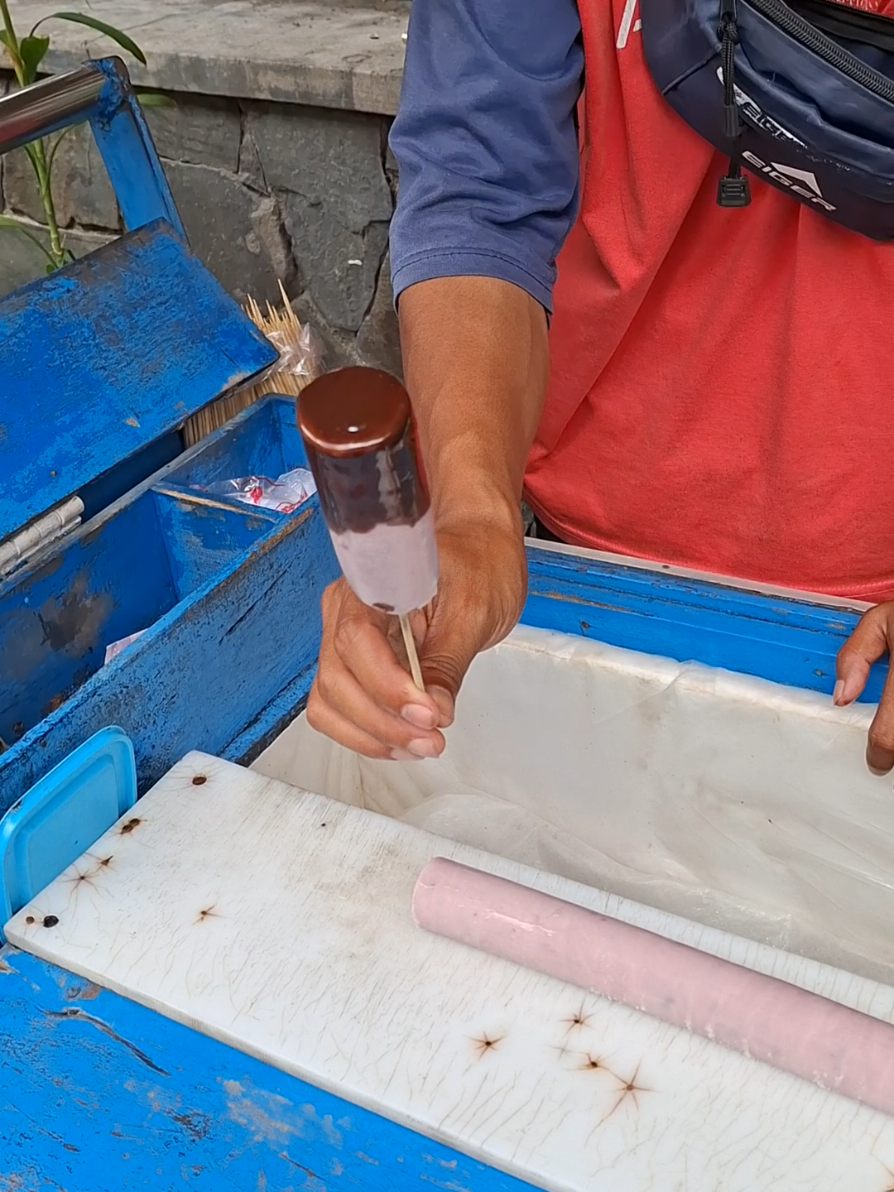 Es Potong yang sudah langka  #streetfood #kulinertradisional #espotong 