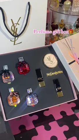 Let’s order the perfume gift set#perfumecollection #parfum #perfumetok #miniperfume #perfumetiktok #miniperfumes #order 