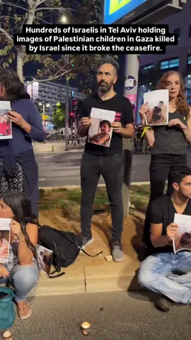 #Repost @matthewcassel Setiap minggu, warga Israel di Tel Aviv diam-diam memegang foto anak-anak Palestina di Gaza yang terbu_nuh dalam serangan udara oleh militer Israel sejak gencatan senjata pada bulan Maret. #Repost @matthewcassel Every week Israelis in Tel Aviv silently hold pictures of Palestinian children in Gaza killed in airstrikes by the Israeli military since it broke the ceasefire in March.