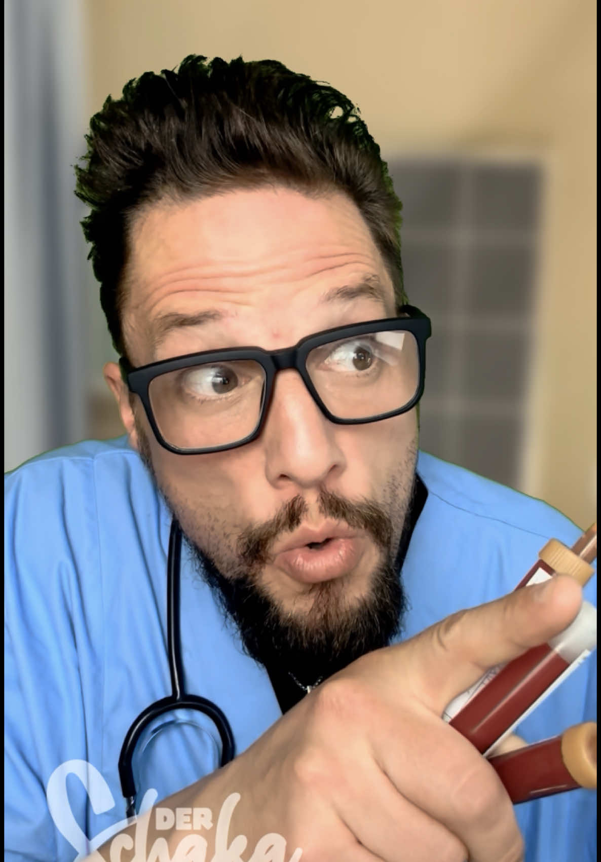 Fragen über Fragen! #comedy #sketchcomedy #lustigevideos #fragen #kollegen #berlín #krankenhaus #pfleger #arbeit #arbeitshumor #deutschevideos #witzig #spaßmusssein #manuelschakanowski #schauspieler #funny #humor 