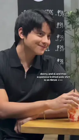 nakaka pogi talaga kapag knitted poli shirt na yung dala #danielpadilla #deej #donnypangilinan #knittedpoloshirt #poloshirt 