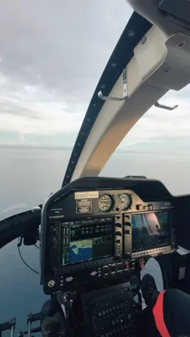 Morning Flight to Lombok #ammanmineralnusatenggara #sgi #bell407 