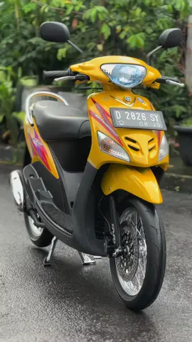Dicicil dulu kalau buat motor pribadi mah 🤭😂 #5tlgank🚀 #miosporty #yamahamio #nonstep #aslikuning 