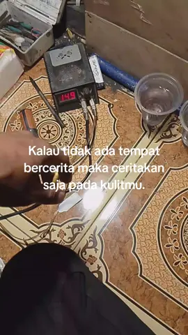 Setiap tusukan punya rasa, setiap garis punya cerita. #tatto #fyp 
