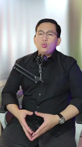 Lahiran di Jepang? Wah, ibu dan ayah sama-sama dimanjakan! Ibu yang melahirkan dapat tunjangan hingga Rp50 juta dari pemerintah Jepang, lengkap dengan pemeriksaan kehamilan gratis dan hadiah khusus. Nggak cuma itu, sang suami juga bisa dapat cuti hingga 1 tahun dengan gaji tetap dibayarkan sebagian! Rumah sakit pun memberi pelayanan super ramah—dari edukasi menyusui, perawatan bayi, hingga dukungan mental buat ibu. Sistem kesehatan di Jepang memang bikin iri, karena keluarga benar-benar didampingi dan dihargai. Gimana menurut kamu, kalau di Indonesia sistemnya kayak gini juga, setuju? #MelahirkanDiJepang #TunjanganIbu #CutiAyah #KesejahteraanKeluarga #ViralInternasional #FYP #KebijakanJepang #PelayananKesehatan #DukungIbu #KeluargaBahagia