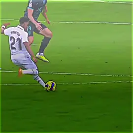 توقع نتيجه كلاسيكو مدريد ضد برشلونة #ريال_مدريد_عشق_لا_ينتهي #وصفات #برشلونة #راموس #سيد #CapCut #كيفن_دي_بروين 