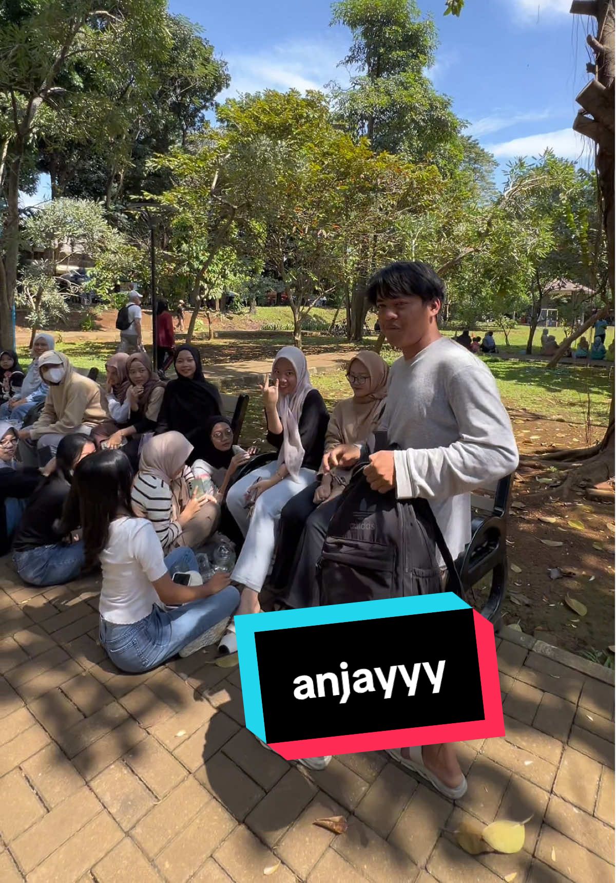 anjayy #asfiyakuyy2 #foryoupage #fyppppppppppppppppppppppp #creatorsearchinsights #fyp #random #seruseruan #gamecabut 