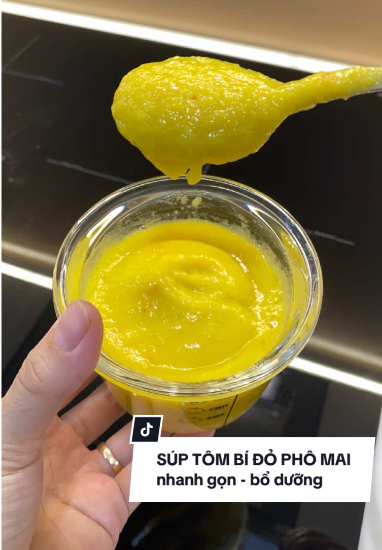 Mẹ chưa nghĩ ra thực đơn sáng mai cho bé thì có thể tham khảo món Súp Tôm Bí Đỏ Phô Mai này nha ♥️ #andam #andamcungbe #suydinhduong #tangcanchobe #buasangchobe #dauandamnutriaz #botphomainutriaz #tangcanchobe #nutriaz 