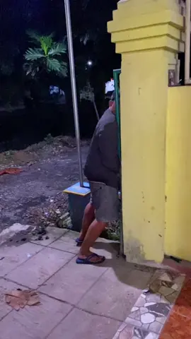 kowe nypo mlorak mlorok ng kono 🤣 @Ricky saputra #ponorogo24jam #madiun24jam #ngakakkocak #fyp