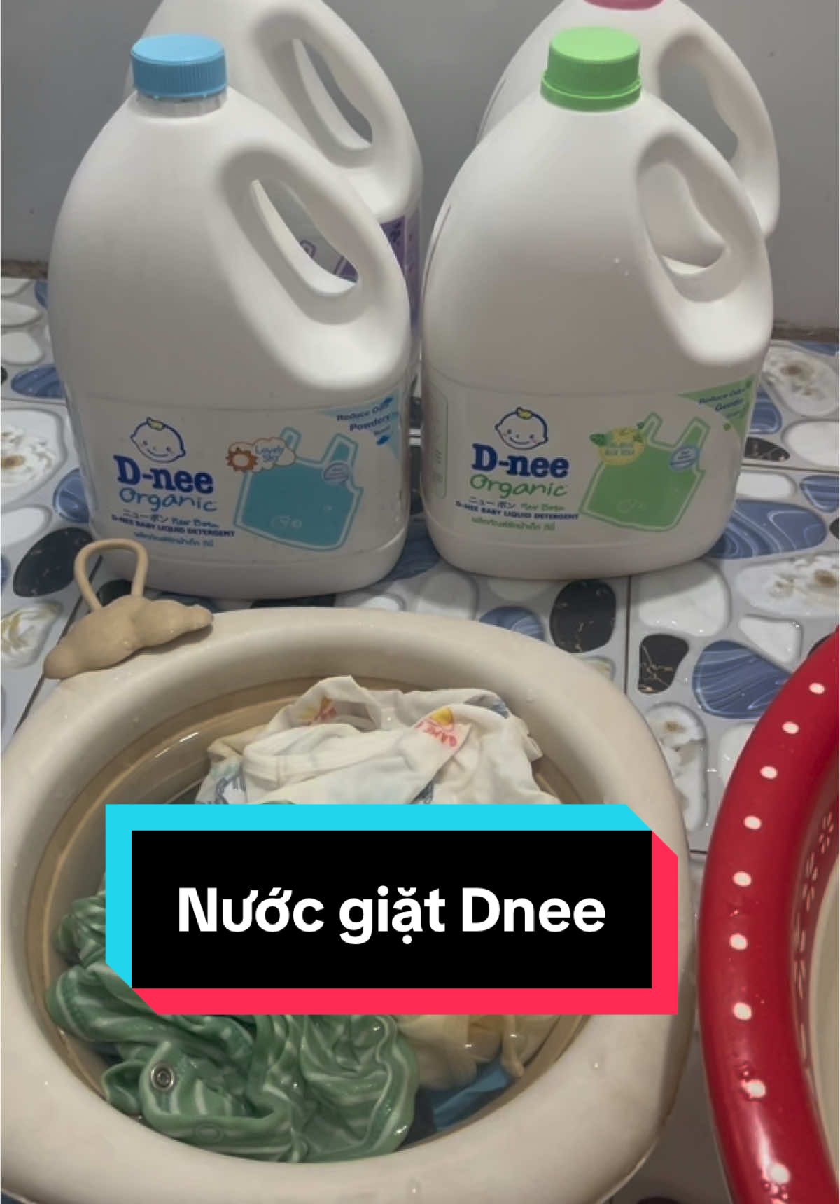 Nước giặt Dnee chính hãng cho bé#mebimsua#nuocgiatdneechinhhang#xuhuong#viral 