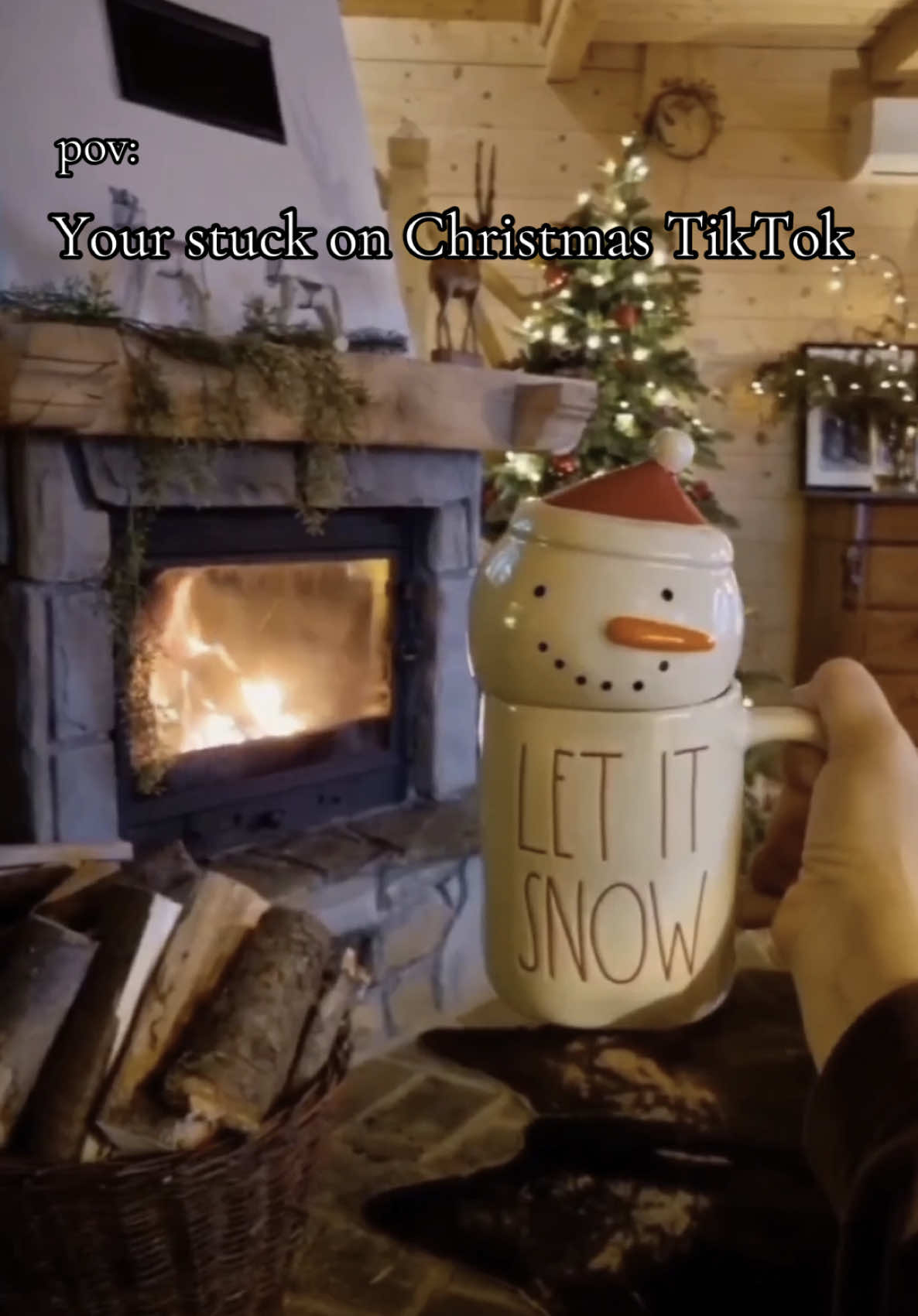 #christmasdecor #xmas #snow #christmas2025 #christmas #cozy #christmascountdown #christmasiscoming #besttimeoftheyear #christmastok #christmastime #fyp #dc 