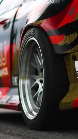 Drift Masters rolls back into town with @volrace.oficial next weekend and we hope you're as excited as we are! 🤩 With a stacked grid of 46 drivers set to take on a brand new layout to Drift Masters in Madrid, this round is going to make for an incredibly exciting start to the 2025 season 😎 Remember, if you are coming to see the event trackside and haven't grabbed your tickets yet, make sure to grab yours before Thursday to get the best deal 💨 #DriftMasters #DriftMasters2025 #Drifting #Budmat #RedBull #ValinoTiresEurope #ValinoTiresInternational #4F #BudmatSteel