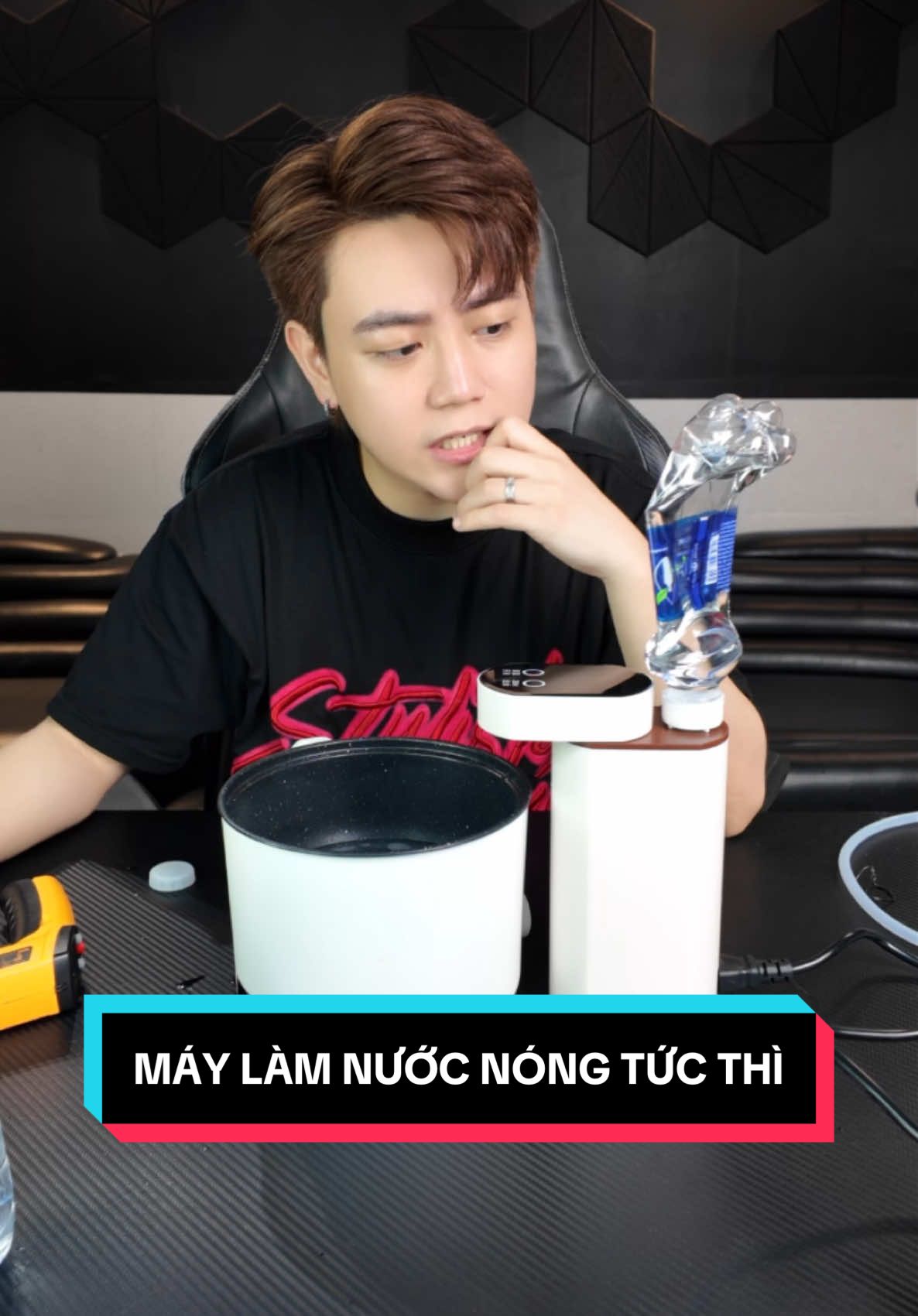 Máy làm nước nóng tức thì này có thật sự chất lượng như quảng cáo , cùng mình kiểm chứng nhé 🧐  #minhtrireviewcosaonoivay #minhtriofficial #minhtrireview 
