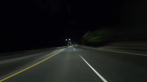 夜騎 
