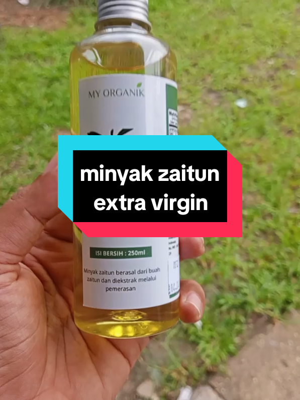 Minyak Zaitun Extra Virgin minyak komsumsi untuk hidup sehat . . . . . #minyakzaitun #sehat  #minyaksehat  #fyp #racuntiktok 