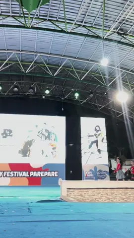 M7show #fashion  #fashionshow  #model  #modelcilik #show  #parepare  #pareparesulsel  #casual  #outfit  #merah  