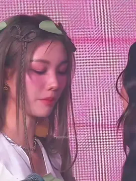 Ai nghĩ ra trò này vậy ? Ờ … cảm ơn nhé =))) #lingorm #linglingkwong #ormkornnaphat #หลิงหลิงคอง #ออมกรณ์นภัส #หลิงออม   