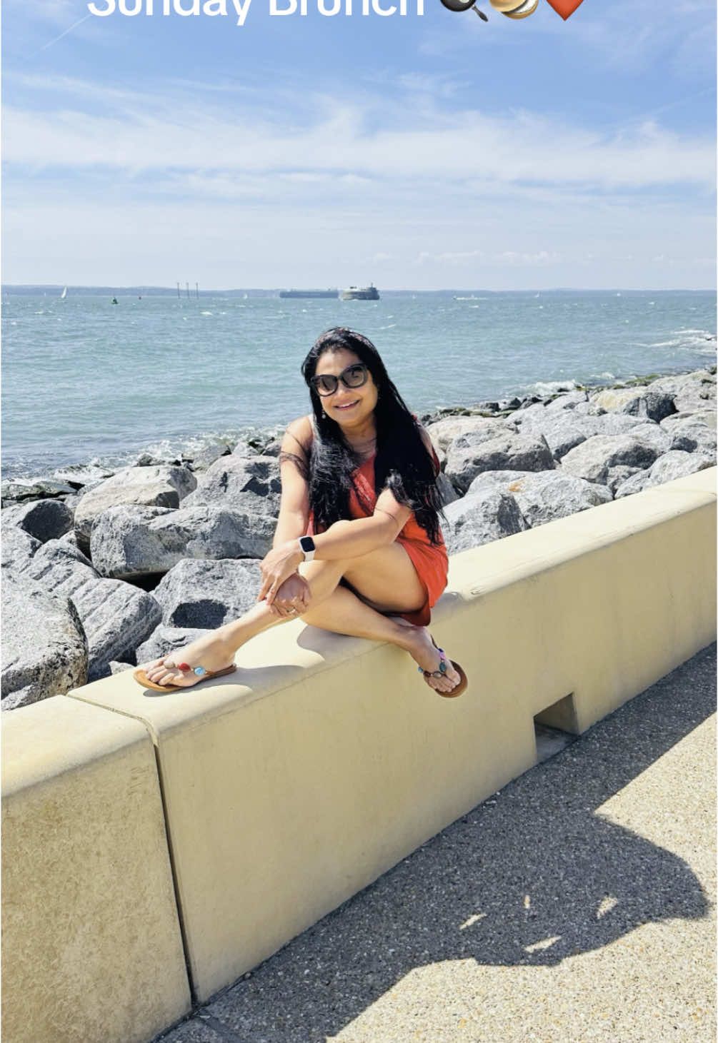 #sundayvibes#brunch#beachwalks#southseaportsmouth#courtyard#coffee#waffles#fullenglishbreakfast#timetogether#sundaybrunch#youandme ❤️