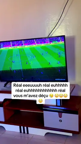 Euhhhhh réal Euhhh réal eeeeeeeeeuhhhhhhhhh réal vous m’avez déçu 😢 🙄🙄🙄