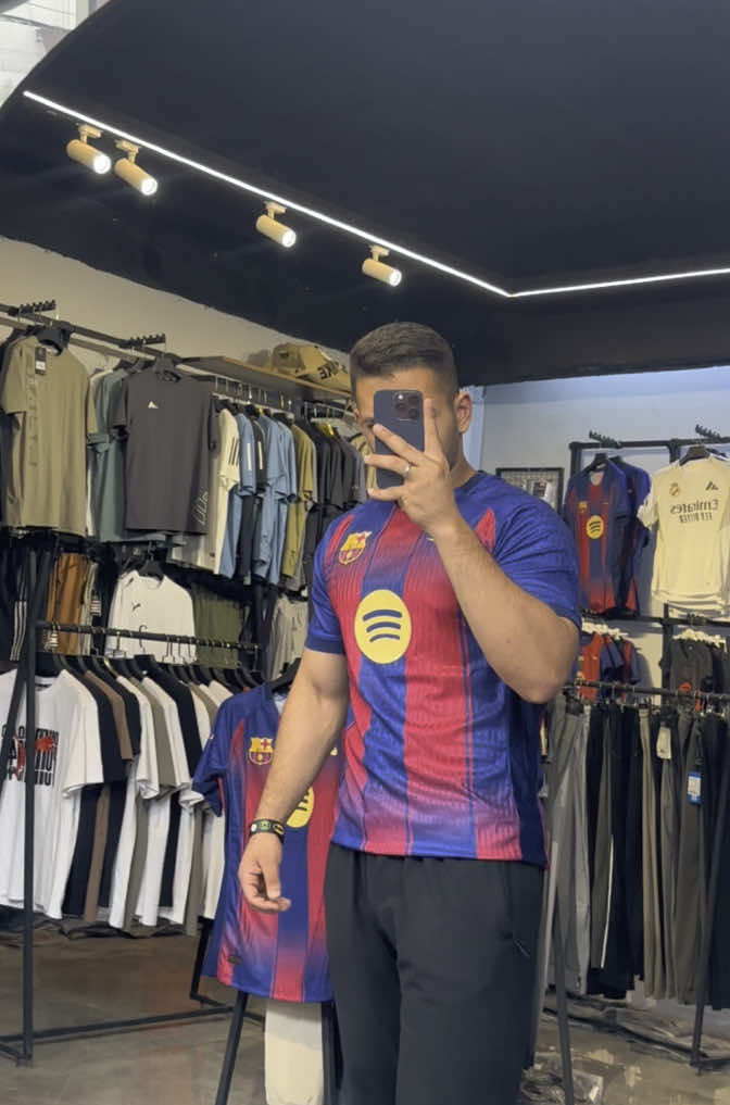 📍موقع المحل موصل الزهور عمارة سنتر الزهور مقابل كولدن مول يوجد توصيل لجميع محافظات العراق  للطلب واتساب 07707445596