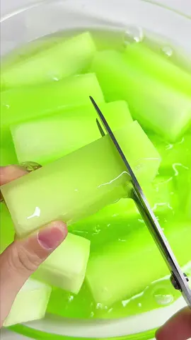 Immersive pruning of exotic fruits 🥝🥝🥝#asmr #Immersive #sleep #Voice #Decompression #Obsessive #slimeslime #slime 