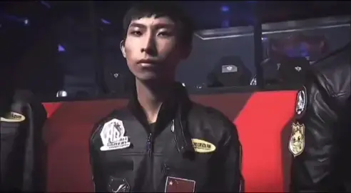 一个真正想赢的人脸上是没有笑容的#梦泪#关山酒dj