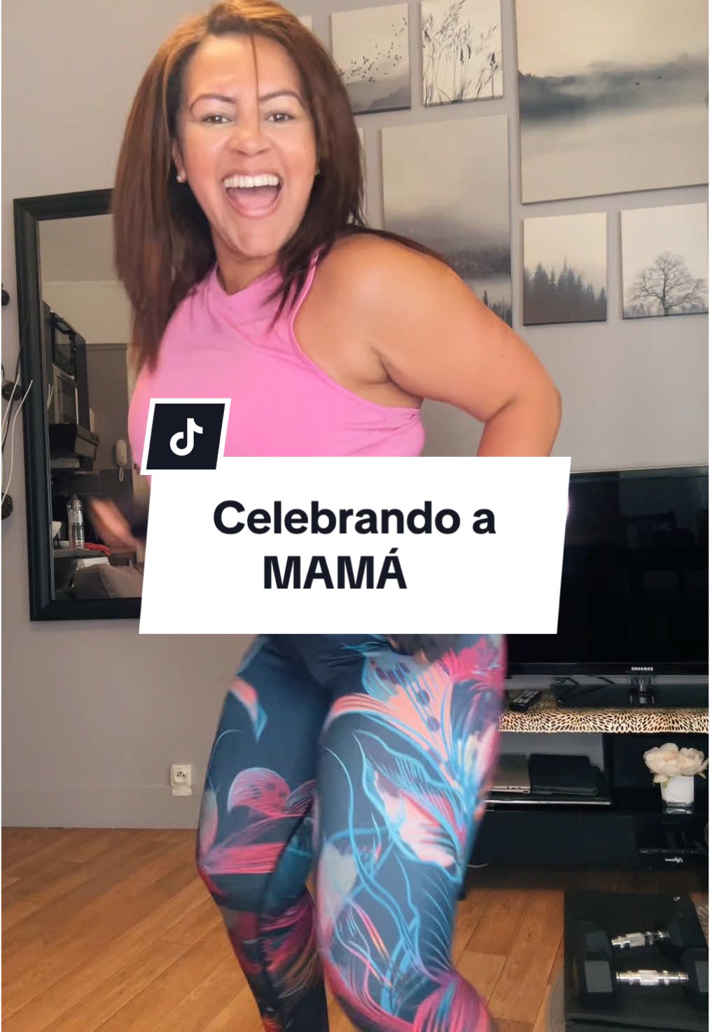Felicidades a ti que eres la mejor MAMÁ DEL UNIVERSO.#pourtoi #EresLoQueConstruyes #diadelamadre #celebrandoamamá #eligetesiempre #autoestimaatodonivel #enfoquepositivo #cambiostransformadores #autoestimaenmovimiento 