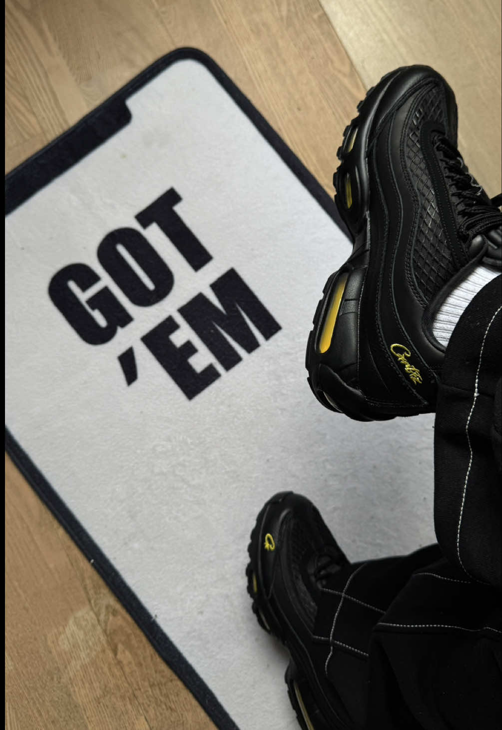 Air Max 95 x Corteiz Honey Black >> 🐝🍯😤 @corteiz #crtz #crtzrtw #corteiz #honeyblack #am95 #airmax #nikeairmax #nike #rulestheworld 