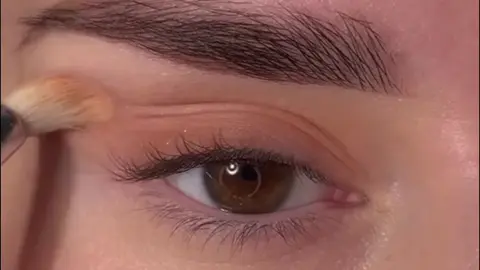 Eye makeup tutorial 🤎 #fyp #اكسبلور #foryou #viral 