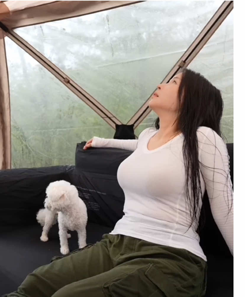 Pretty girl Camping in the beautiful valley in the rain. Relaxing with peaceful nature. #girlcamping #camp #camping #Outdoors #asmr #relax #Vlog 