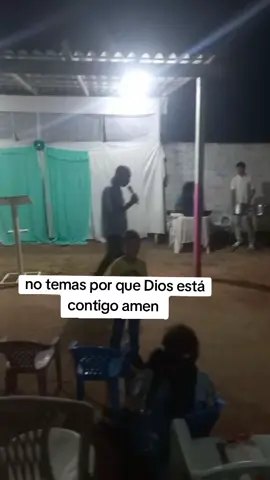 no temas porque Dios está contigo #Espiritusanto #de #Dios 