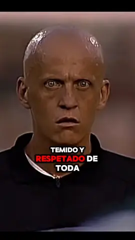 El árbitro más TEMIDO de la historia 😨  #arbitro #perluigicollina #respect  #creatorsearchinsights #deportes #nuevo #futbol⚽️ 