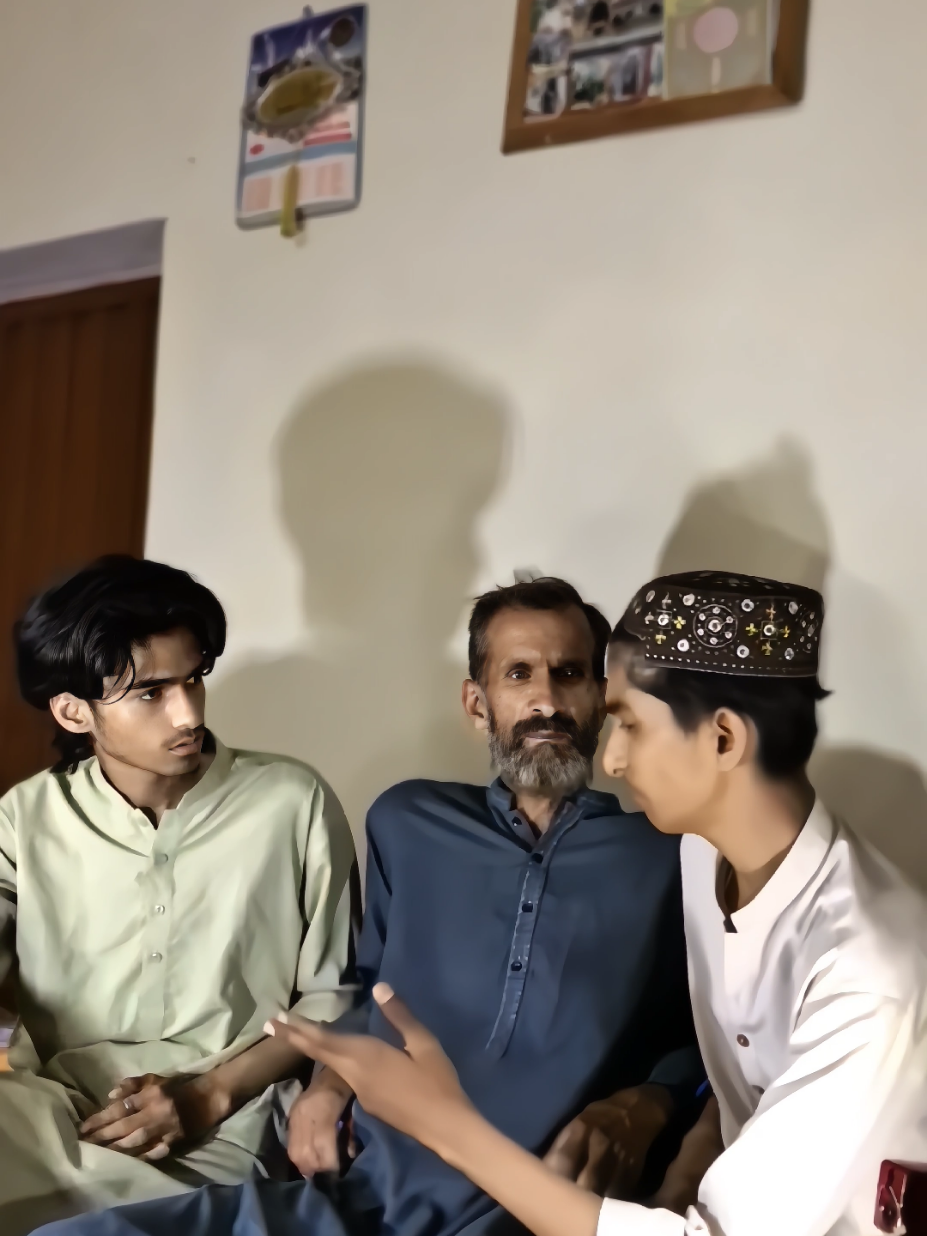 helloooow 🤣 #comedy_category_mu #comed #funn #funnyvedio #viralvideos #viralditiktok #foryoupage❤ #foryouu #justforfun #funwithfriends #comedyindia #tiktokindi #tiktok_pakistan #vira