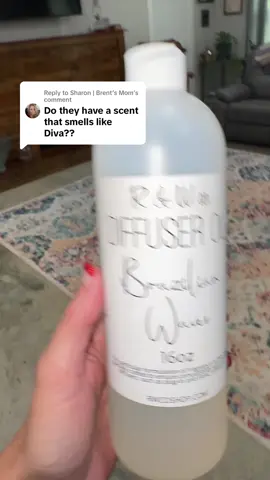 Replying to @Sharon | Brent’s Mom #diffuseroil #fragrance #homehacks 